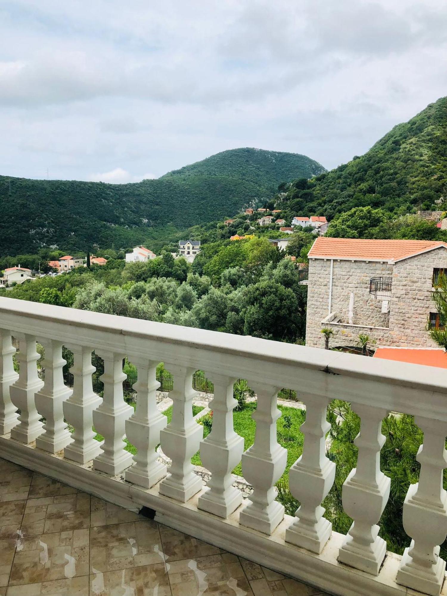 Vila Oaza Markovici Budva Bagian luar foto